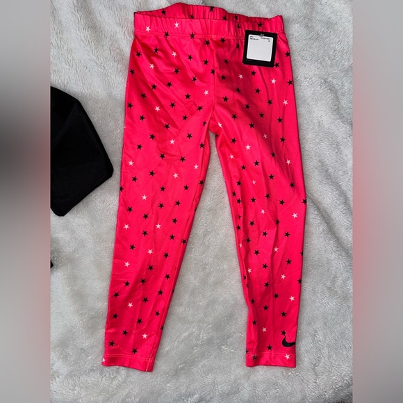 New Girls Nike Set - Picture 5 of 6